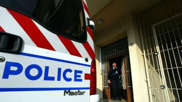 Жестокое убийство семьи полицейского под Парижем: "Исламское государство" признало причастность