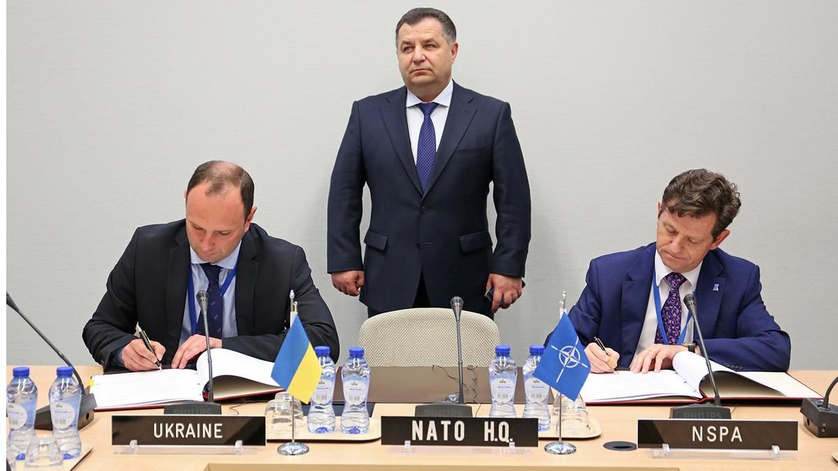 Украина подписала с НАТО стратегическое соглашение
