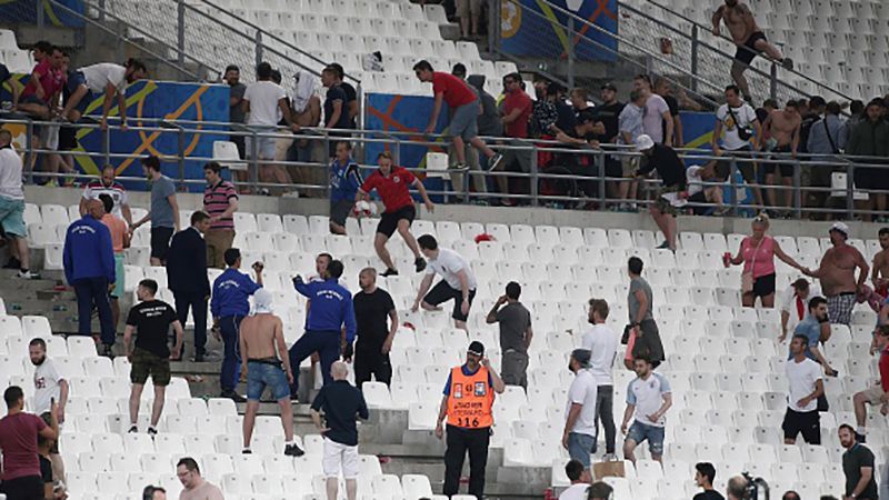Російських уболівальників на Євро-2016 посилено охоронятимуть 
