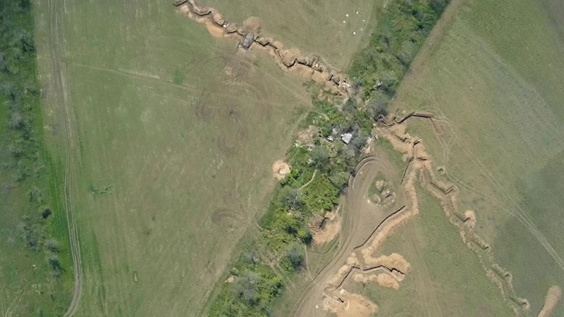 Разведка показала линию обороны террористов: фото с беспилотника Разведка показала линию обороны террористов: фото с беспилотника
