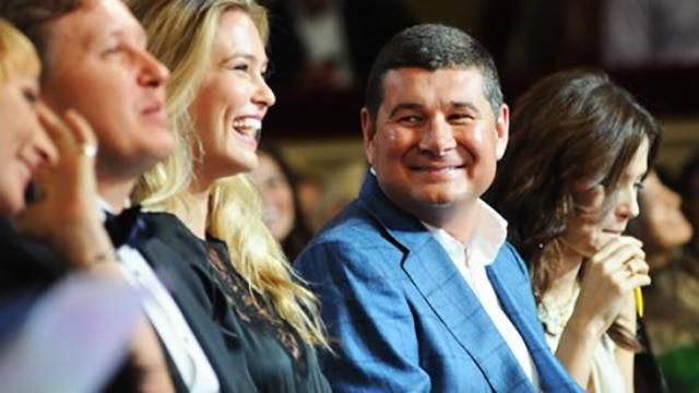 Онищенко полетел в Монако, — журналист Онищенко полетел в Монако, — журналист