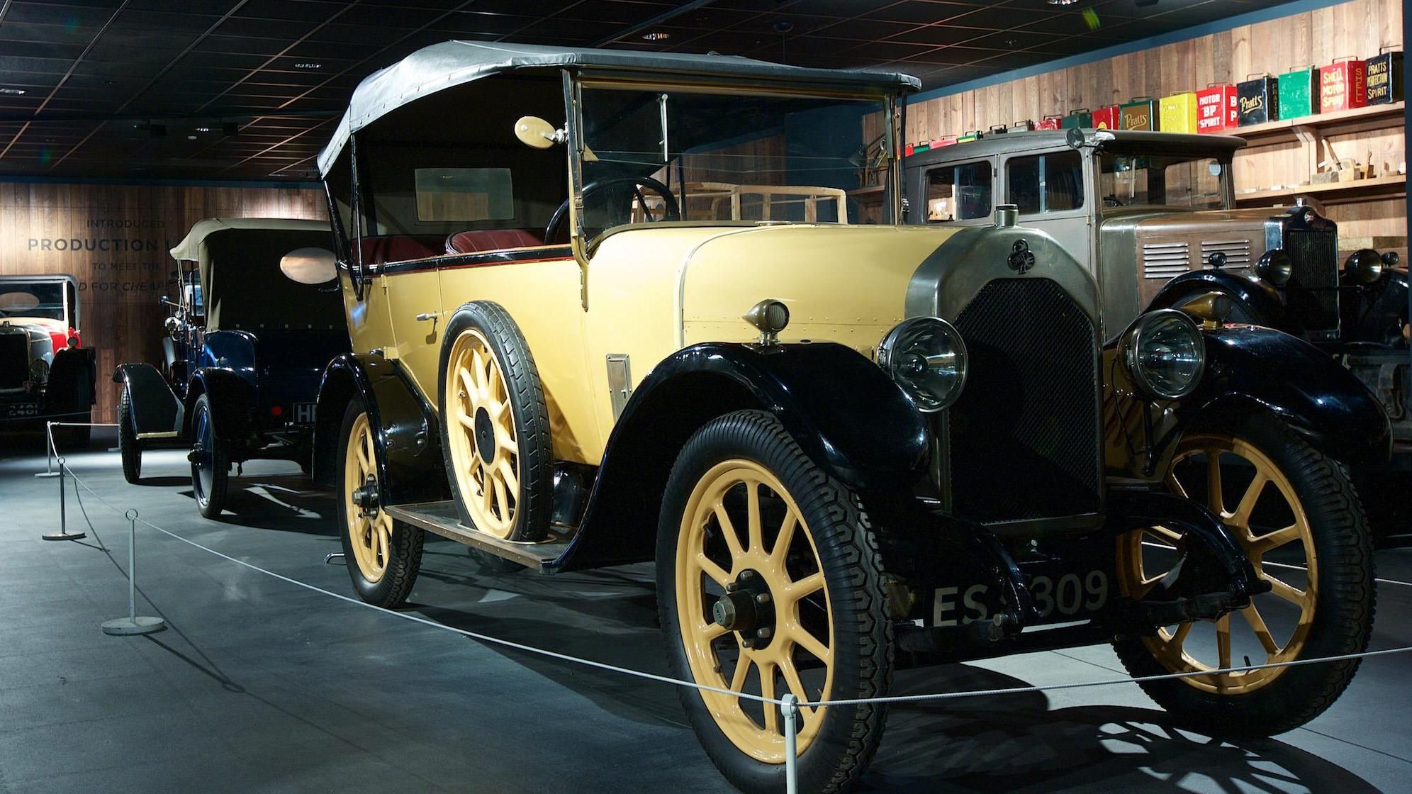 Рай для автомобилистов — невероятный музей транспорта в Ковентри Рай для автомобилистов — невероятный музей транспорта в Ковентри