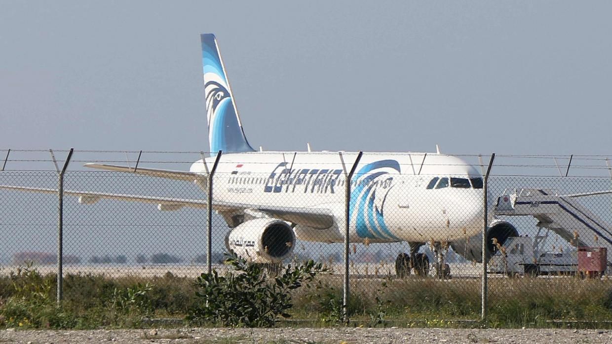 В Средиземном море нашли обломки пропавшего египетского лайнера В Средиземном море нашли обломки пропавшего египетского лайнера