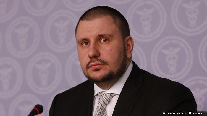 Експерт пояснив, чому Євросоюз зняв санкції з екс-міністра Клименка Експерт пояснив, чому Євросоюз зняв санкції з екс-міністра Клименка