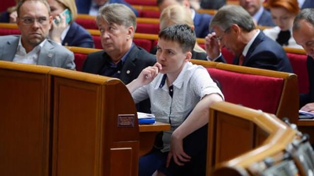 Цитата дня: Не треба з мене робити ікон, я не ідол, — Савченко Цитата дня: Не треба з мене робити ікон, я не ідол, — Савченко