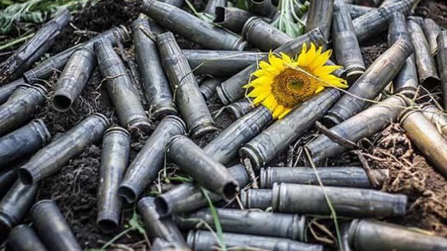 У Порошенка розповіли про втрати за останню добу У Порошенка розповіли про втрати за останню добу