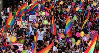 Ежегодный марш секс-меньшинств запретили в одной из ведущих стран мира