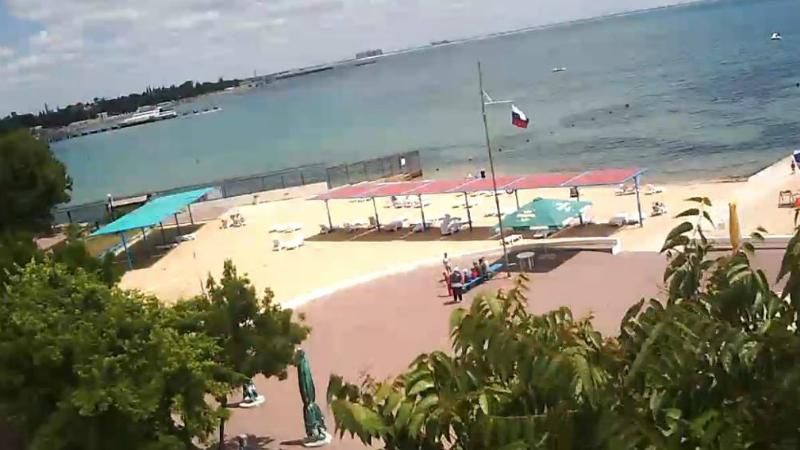 Нетуристический Крым: в сети появилось новое видео пустых пляжей Нетуристический Крым: в сети появилось новое видео пустых пляжей