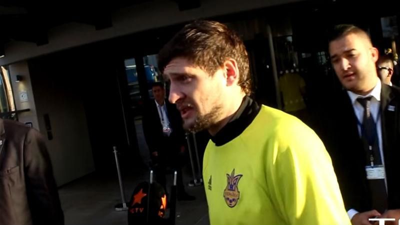 Всі козли, всі дерев'яні — так ви нас підтримуєте! — Селезньов образився за критику Всі козли, всі дерев'яні — так ви нас підтримуєте! — Селезньов образився за критику