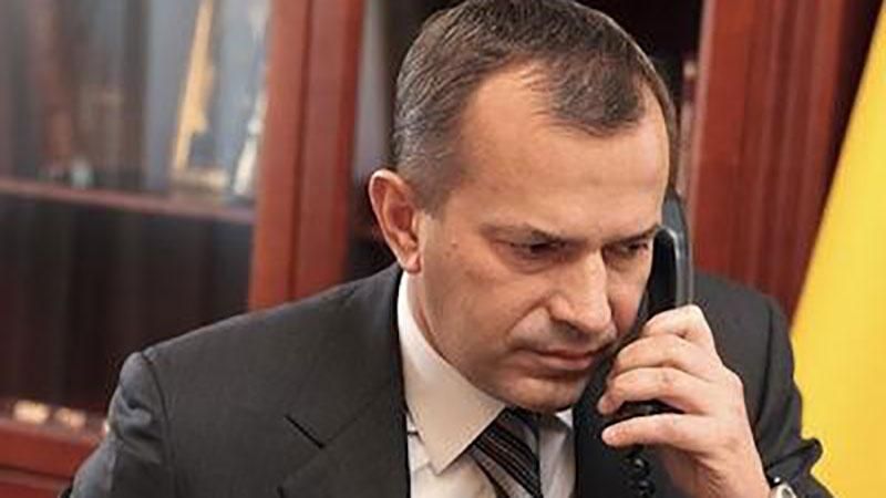 У маєтках Клюєва та Сівковича тривають обшуки У маєтках Клюєва та Сівковича тривають обшуки