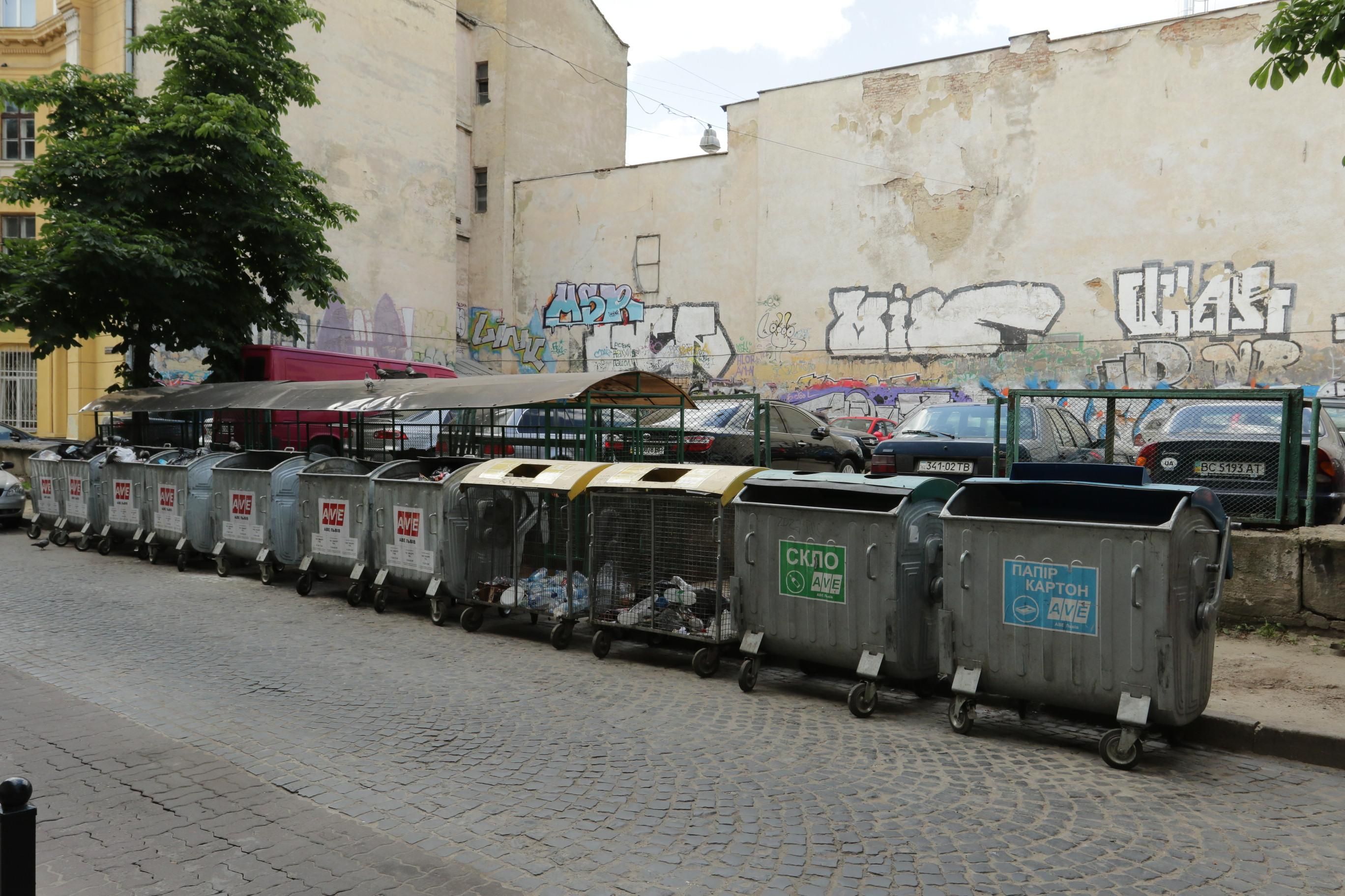 Київ ще місяць палитиме львівське сміття Київ ще місяць палитиме львівське сміття