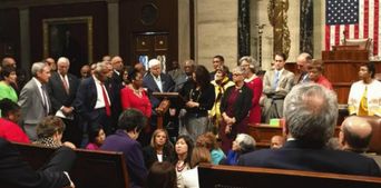 Паралізований Капітолій: конгресмени США страйкують сидячи