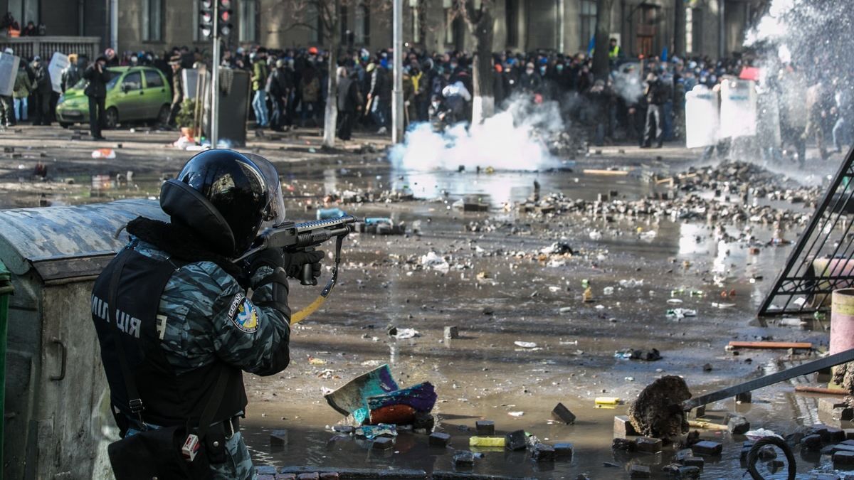 Оружие, из которого расстреливали майдановцев, принадлежит киевскому "Беркуту", — прокурор Оружие, из которого расстреливали майдановцев, принадлежит киевскому "Беркуту", — прокурор