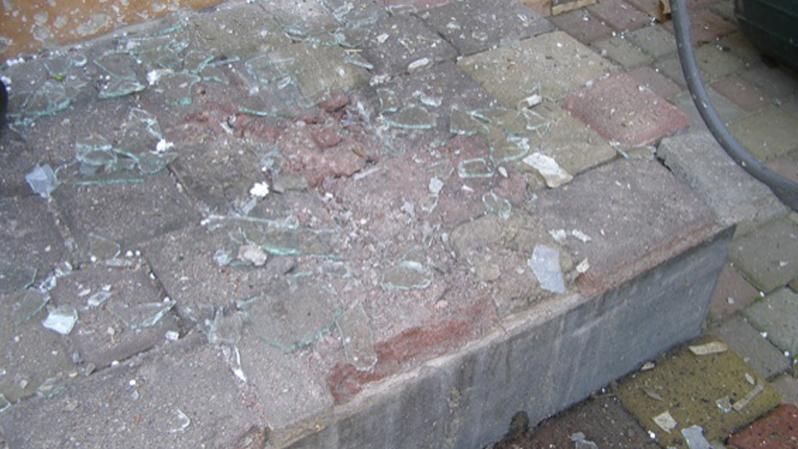 Черговий шок на Рівненщині: невідомі кинули гранату в приватний будинок