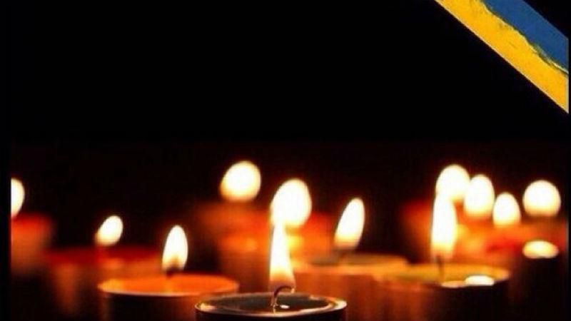 Тривожна ніч на фронті: є загиблий і багато поранених Тривожна ніч на фронті: є загиблий і багато поранених