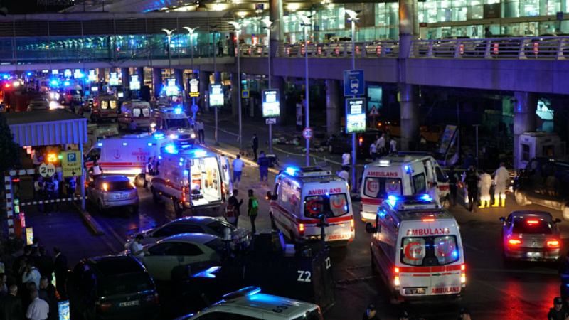 Щонайменше один українець постраждав від вибуху в Стамбулі, – МЗС