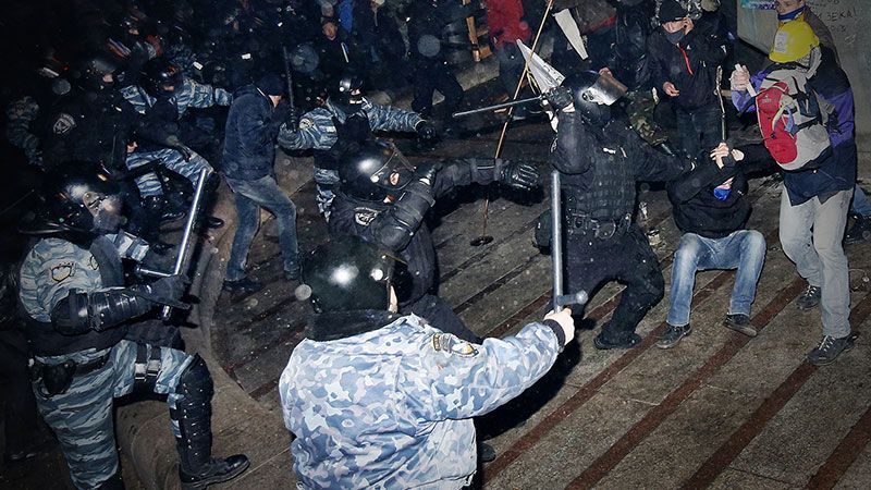 Подозреваемого в организации разгона Майдана посадили под домашний арест