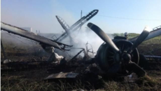 Літак АН-2 розбився у Росії: є загиблі  
