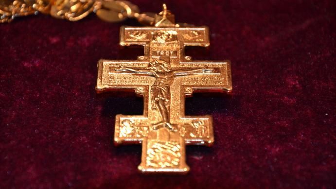 Священик вкрав у парафії шалену суму і втік за кордон Священик вкрав у парафії шалену суму і втік за кордон