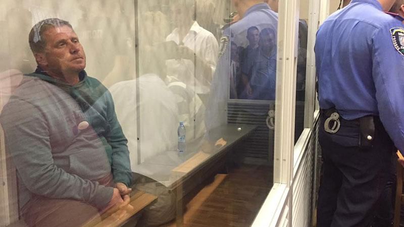 Печерский суд решает судьбу командира Савченко