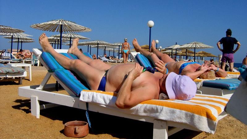 Російські туристи масово ринули у Туреччину Російські туристи масово ринули у Туреччину