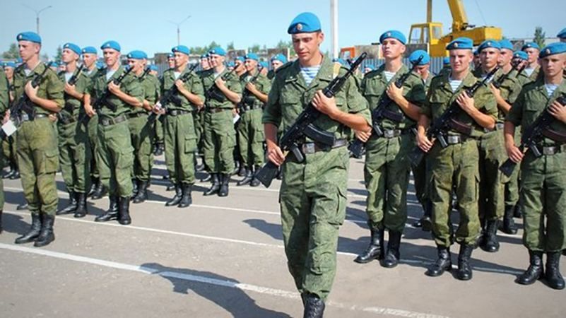 Терористи на Донбасі підсилились десантниками з Костроми 