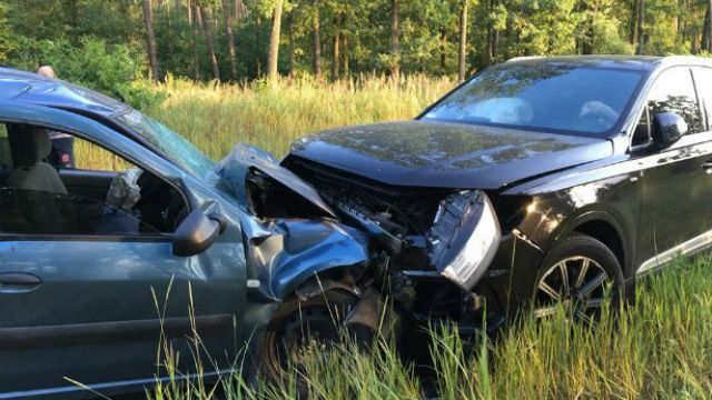 Відомий фотокореспондент потрапив у серйозну аварію Відомий фотокореспондент потрапив у серйозну аварію