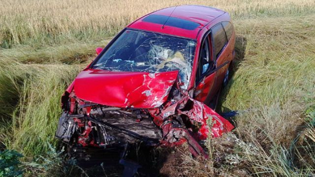 Мать и ребенок погибли в страшной аварии на Херсонщине Мать и ребенок погибли в страшной аварии на Херсонщине