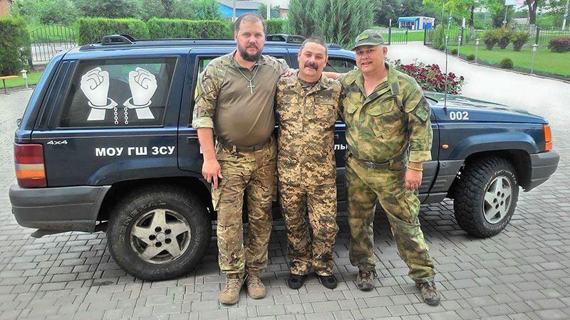 Украинского военного освободили из плена террористов