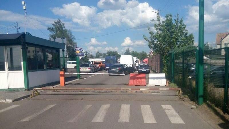 Ситуация на границе с Польшей: заблокирован один пункт пропуска