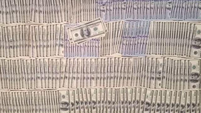 Прокуратура показала неймовірні статки затриманого на хабарі львівського митника Прокуратура показала неймовірні статки затриманого на хабарі львівського митника