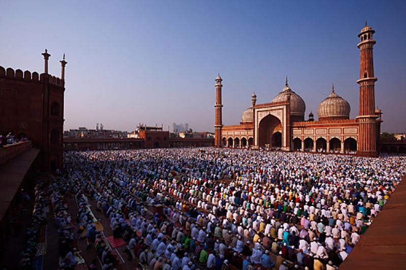 Мусульмани святкують закінчення Рамадану
