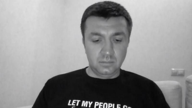 Блогер Іванов намагався здатись терористам: епічне відео
