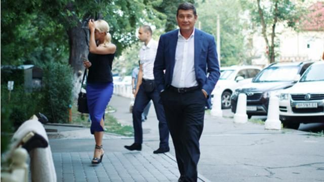 Адвокат Онищенко рассекретил свое место пребывания