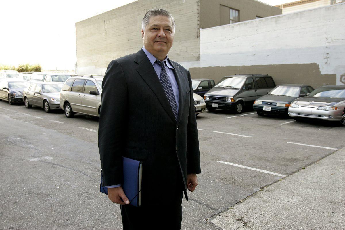 Стало известно, в каких условиях сейчас живет скандальный Лазаренко Стало известно, в каких условиях сейчас живет скандальный Лазаренко