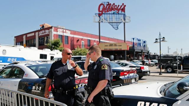 Кровавые беспорядки в Далласе: четверо полицейских погибли