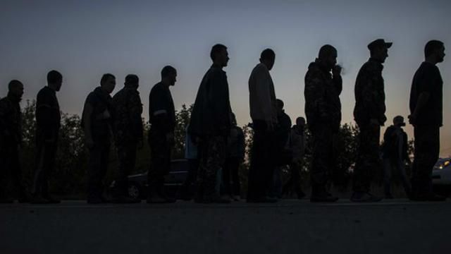 Терористи вимагають амністувати рекордну кількість своїх бандитів Терористи вимагають амністувати рекордну кількість своїх бандитів