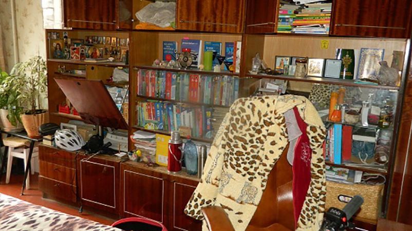 Учительницу певца Дили задушили в собственной квартире в Киеве Учительницу певца Дили задушили в собственной квартире в Киеве