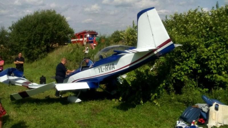 Літак з іноземцями розбився на Львівщині