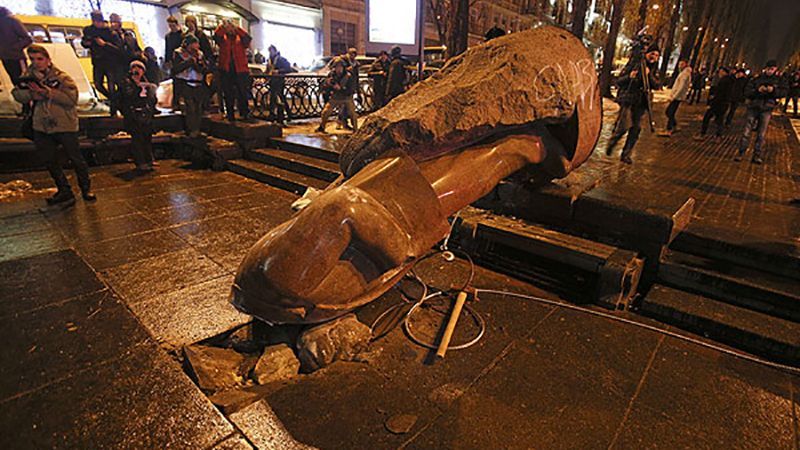 Киевлянам предлагают стать Лениным Киевлянам предлагают стать Лениным