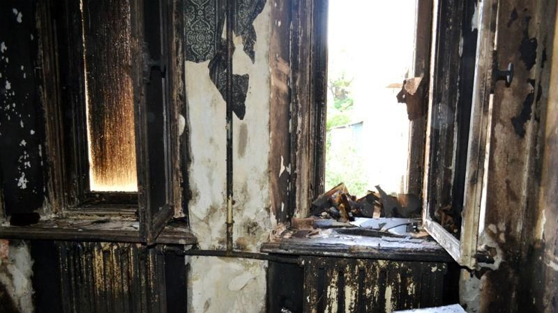 Шокирующий случай в Одессе. Пенсионеры заживо сгорели в квартире
