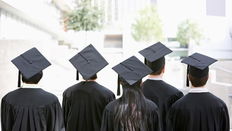 Все, що потрібно знати про скасування "спеціаліста" Все, що потрібно знати про скасування "спеціаліста"