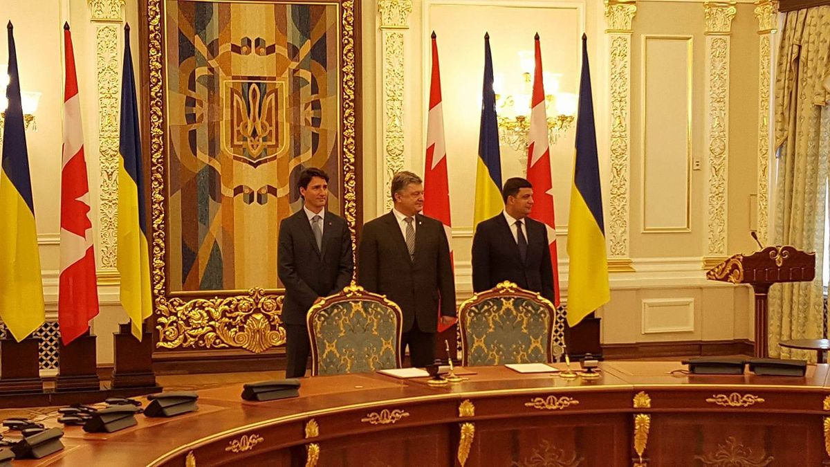 Канада и Украина подписали договор о зоне свободной торговли