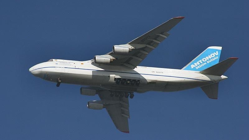 Українські літаки отримають канадські електронні системи Українські літаки отримають канадські електронні системи