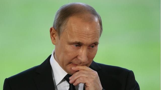 Российский политолог рассказал, почему Путин не жалеет денег на войну на Донбассе Российский политолог рассказал, почему Путин не жалеет денег на войну на Донбассе
