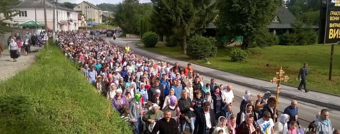 Эксперт рассказал об угрозах крестного хода на Киев Эксперт рассказал об угрозах крестного хода на Киев