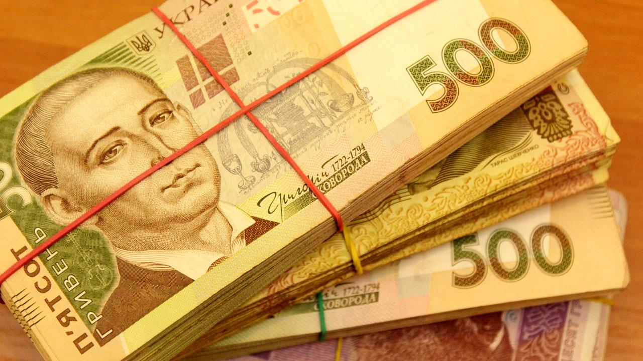 Дерзкий грабитель украл огромную сумму в центре Киева