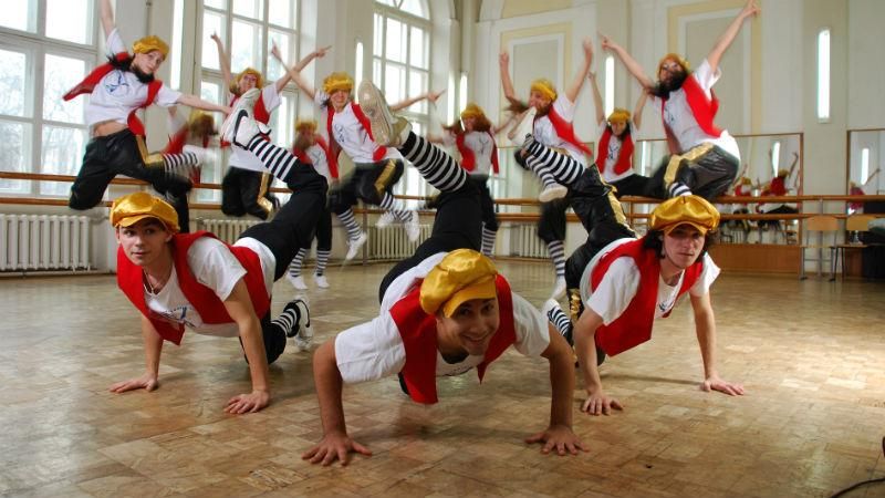 Як університет з окупованого Луганська залишився без студентів Як університет з окупованого Луганська залишився без студентів