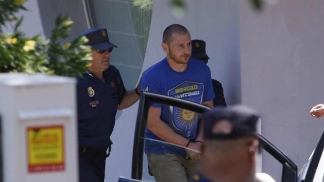 Стали відомі подробиці затримання сина Черновецького в Іспанії: опубліковані фото Стали відомі подробиці затримання сина Черновецького в Іспанії: опубліковані фото