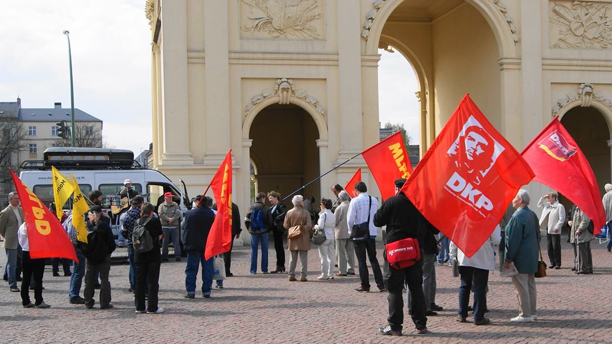 Немецкие коммунисты собрались посетить оккупированный Донбасс на годовщину сбивания МН17
